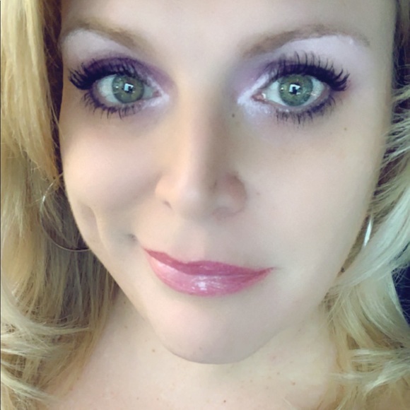 Meet your Posher, Alice - Picture 1 of 1